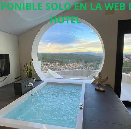Отель Petit Mirador Torrelles De Llobregat Экстерьер фото